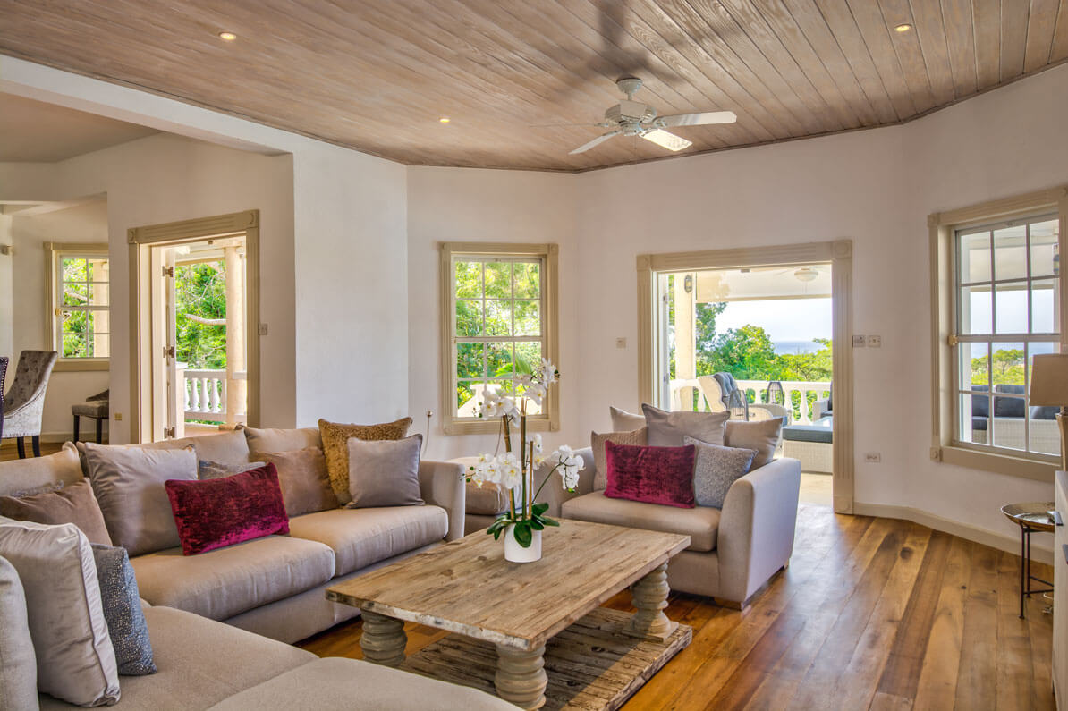 Madison at Sandy Lane living room