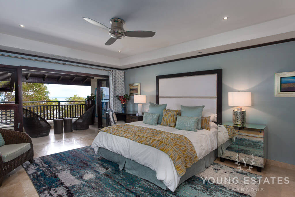 Crowsnest at Coral Cove