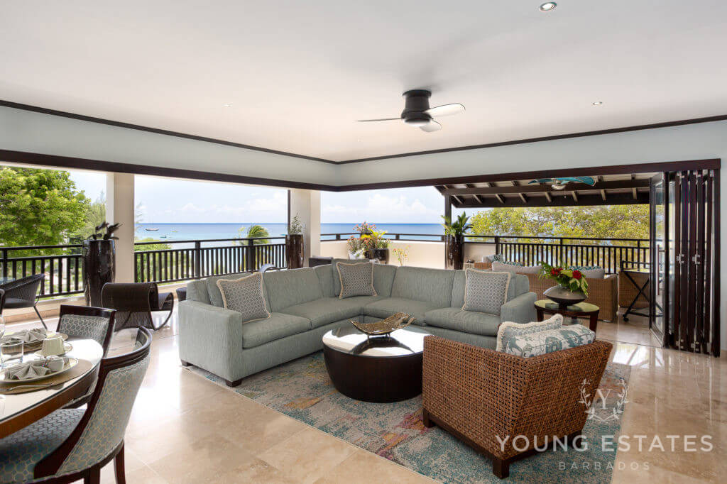 Crowsnest at Coral Cove