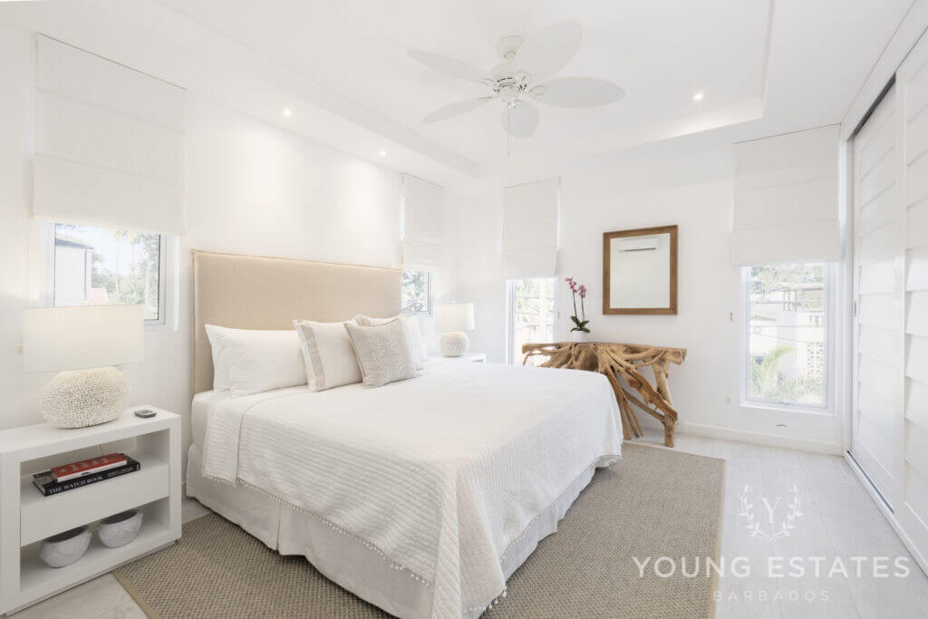 One Queens Street Apt 4
