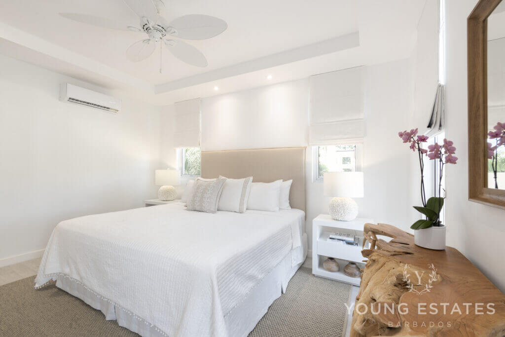 One Queens Street Apt 4