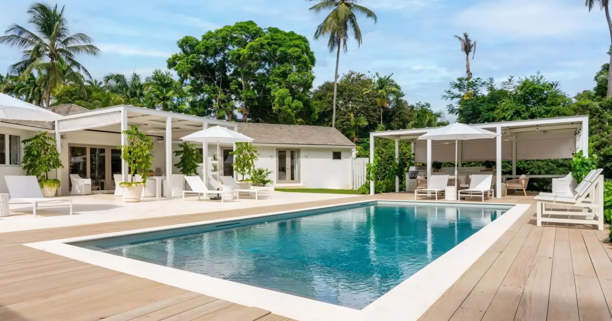 Honeycomb House, Queens Fort